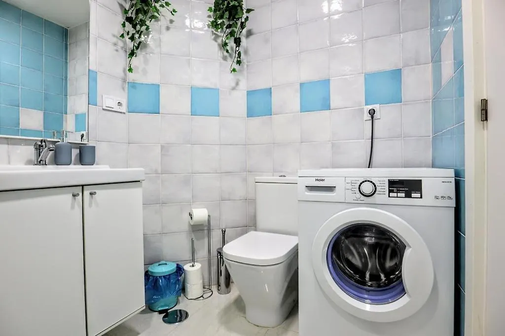 Tropical Holiday Apartment - Parking, Wifi, Ac Torremolinos