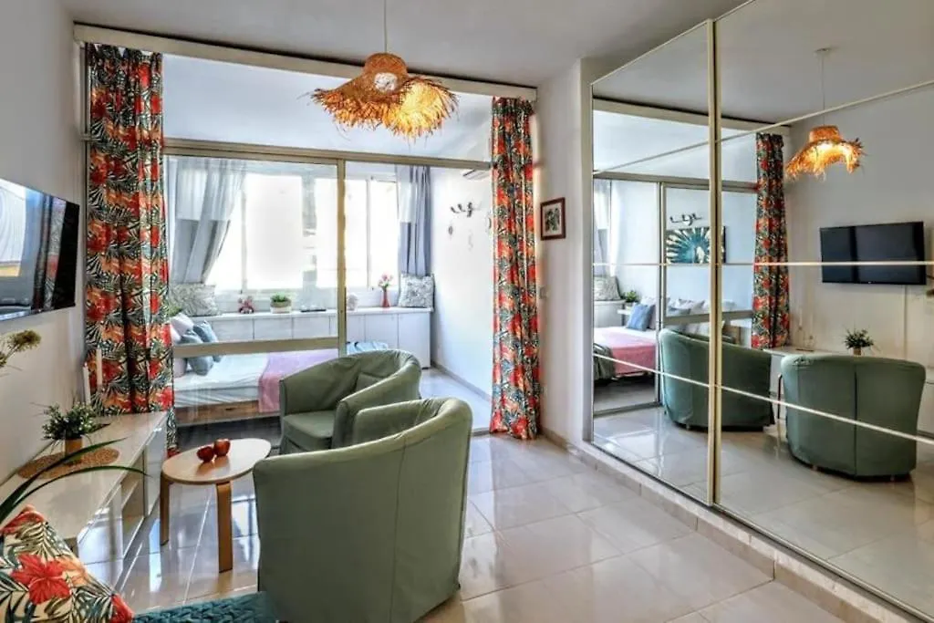 Tropical Holiday Apartment - Parking, Wifi, Ac Torremolinos